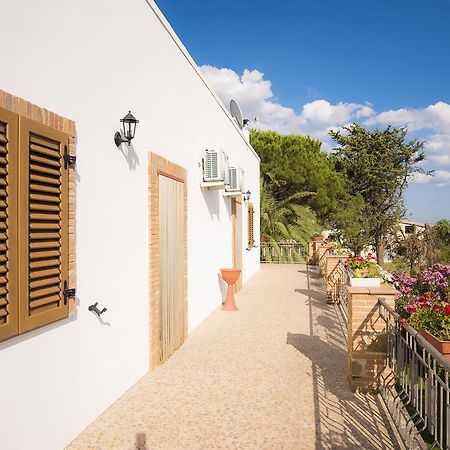 Il Delfino Vila Pisticci Exterior foto